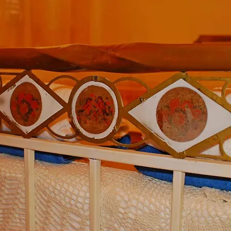 Petroktisto Villa Pomos